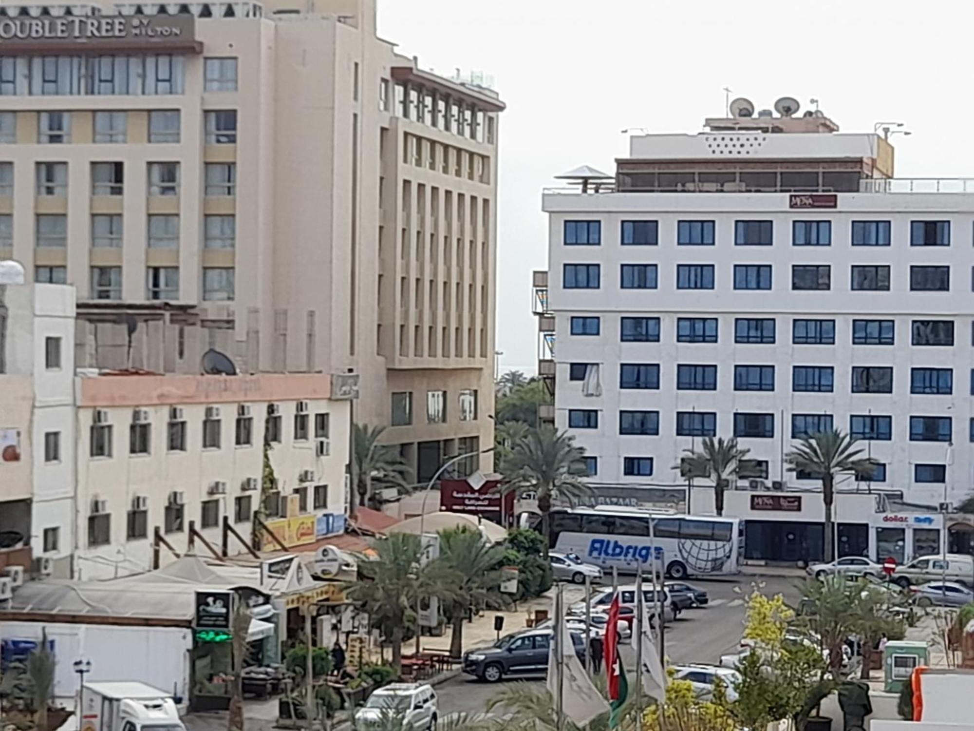 Pizza Street Hostel Aqaba Exterior foto