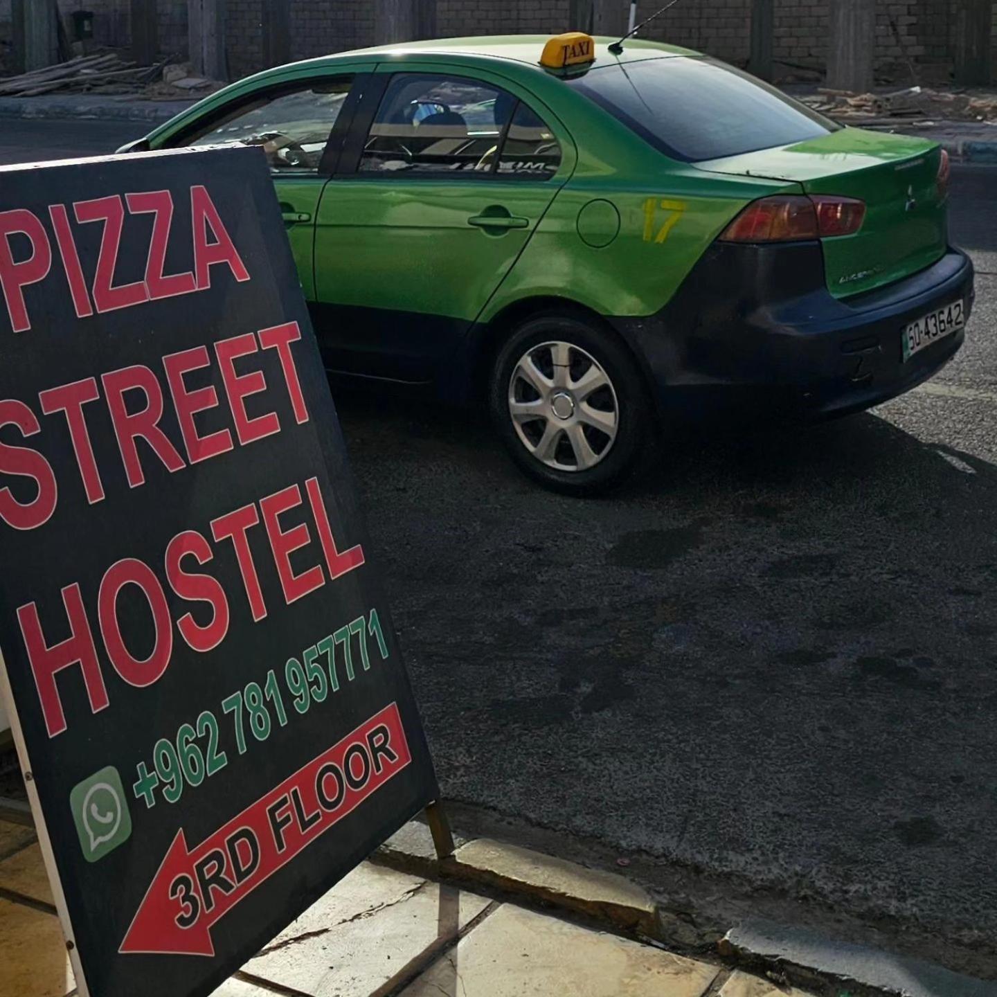 Pizza Street Hostel Aqaba Exterior foto