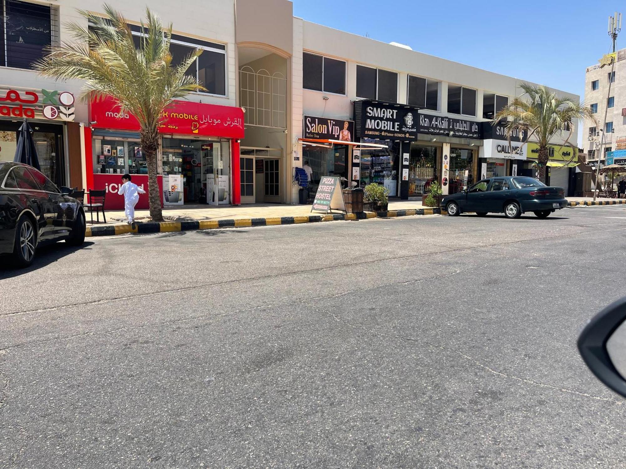 Pizza Street Hostel Aqaba Exterior foto